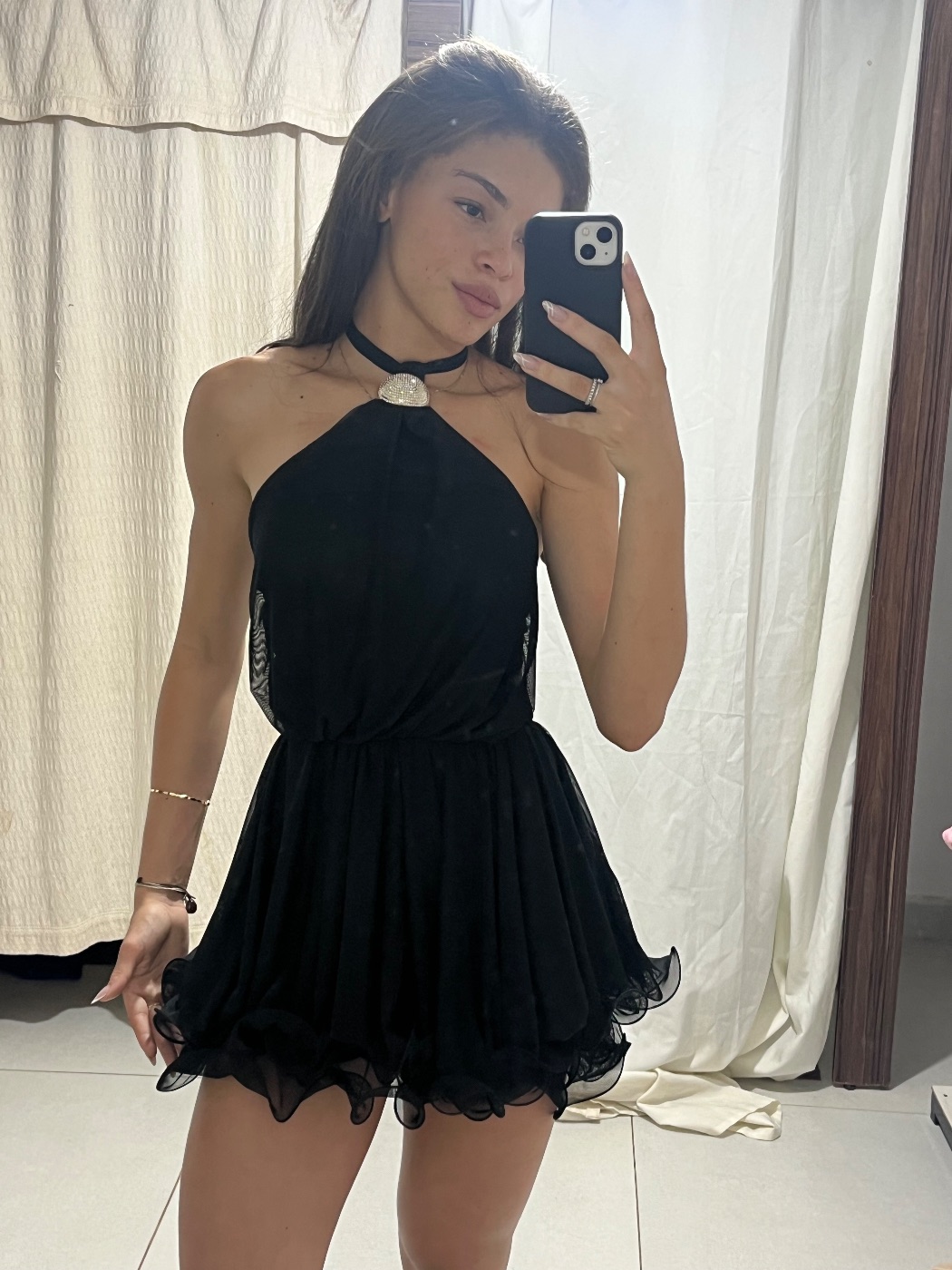 vestido na cor preto (foto 2)