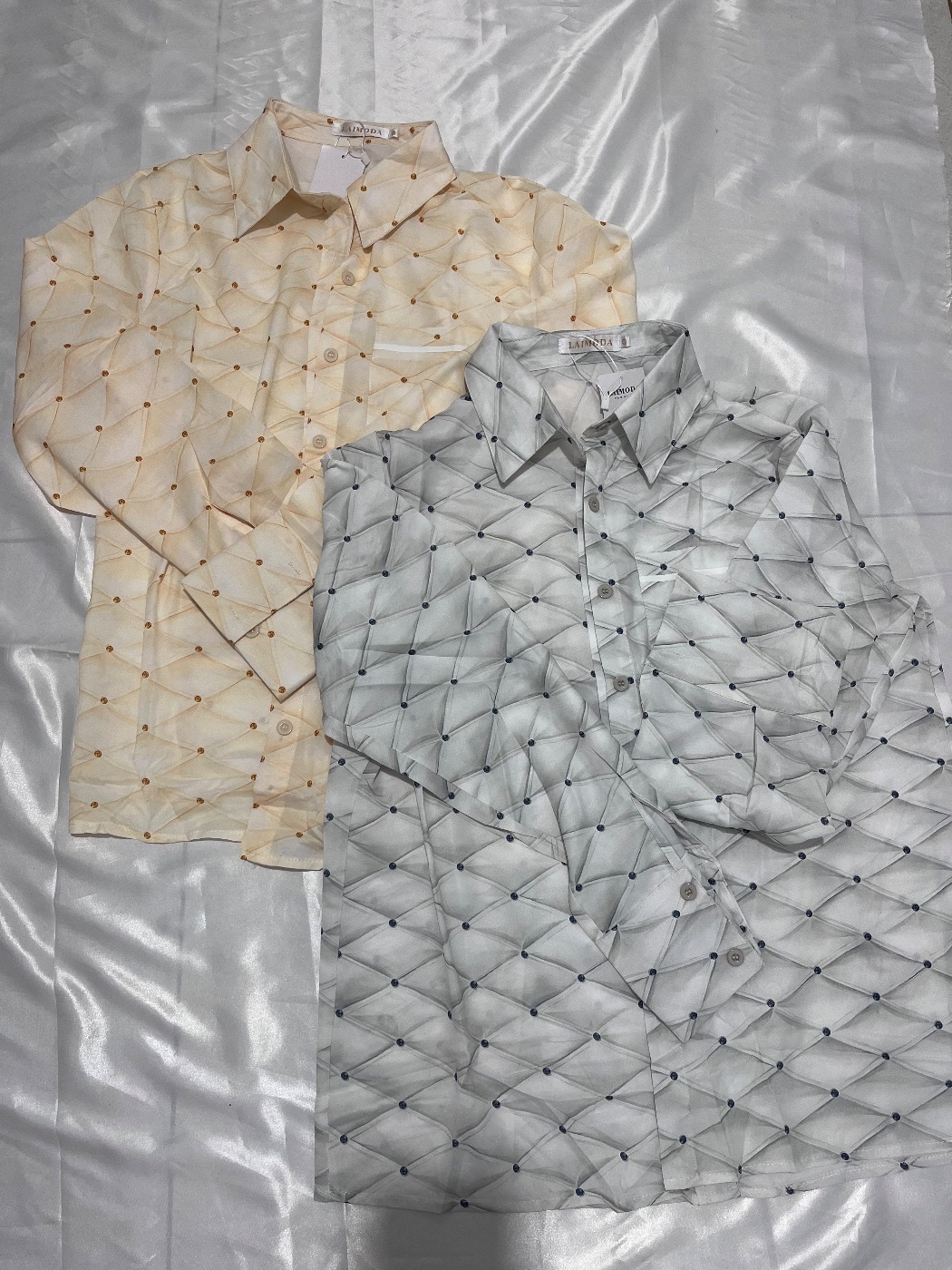 Blusa Estampada Geométrica Bege