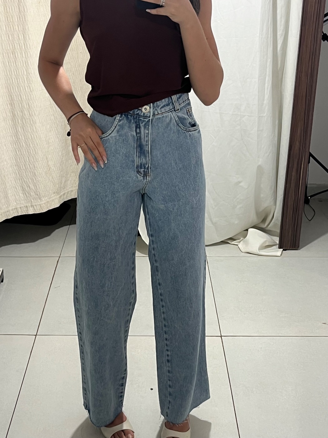 Calça Jeans Wide Leg Clássica (foto 3)