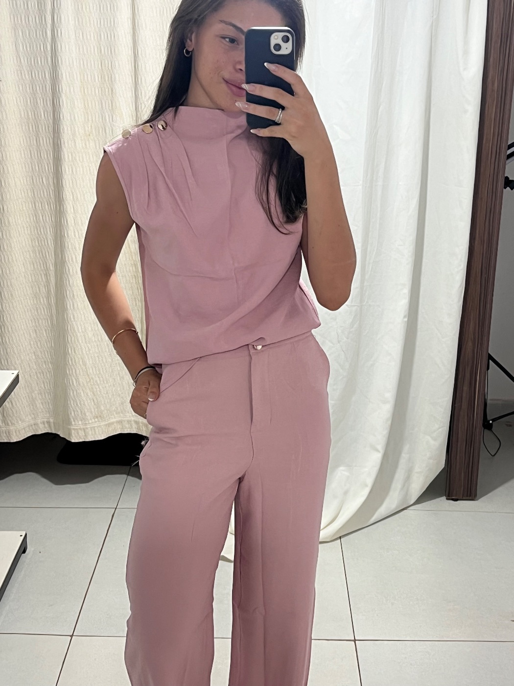 Conjunto Feminino Rosa com Blusa Gola Alta e Calça (foto 2)