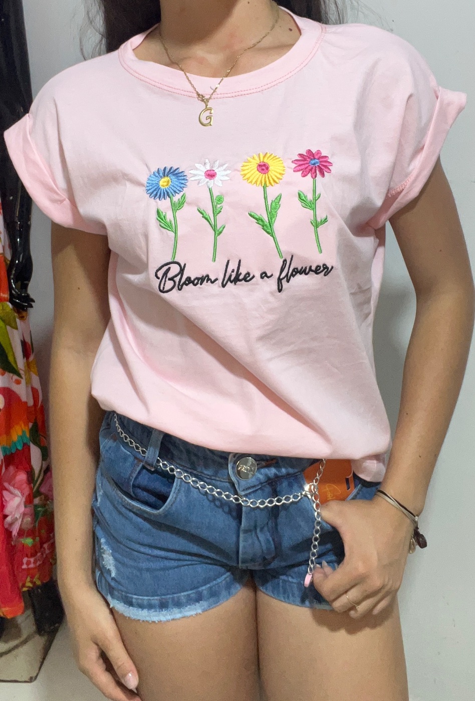 blusa com várias estampas