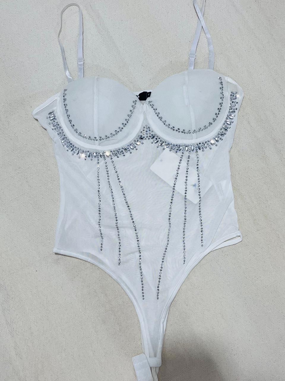 body na cor branco