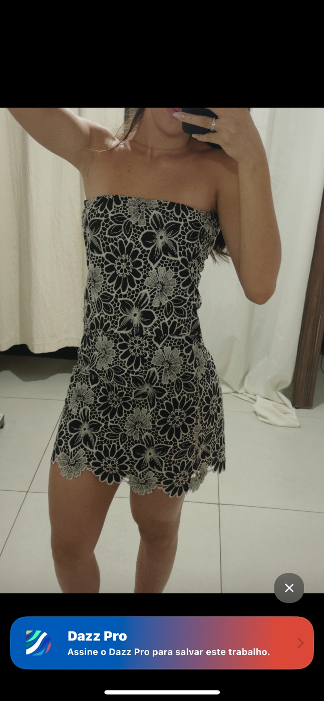 Vestido Curto Floral Preto e Branco na cor estampado (foto 2)