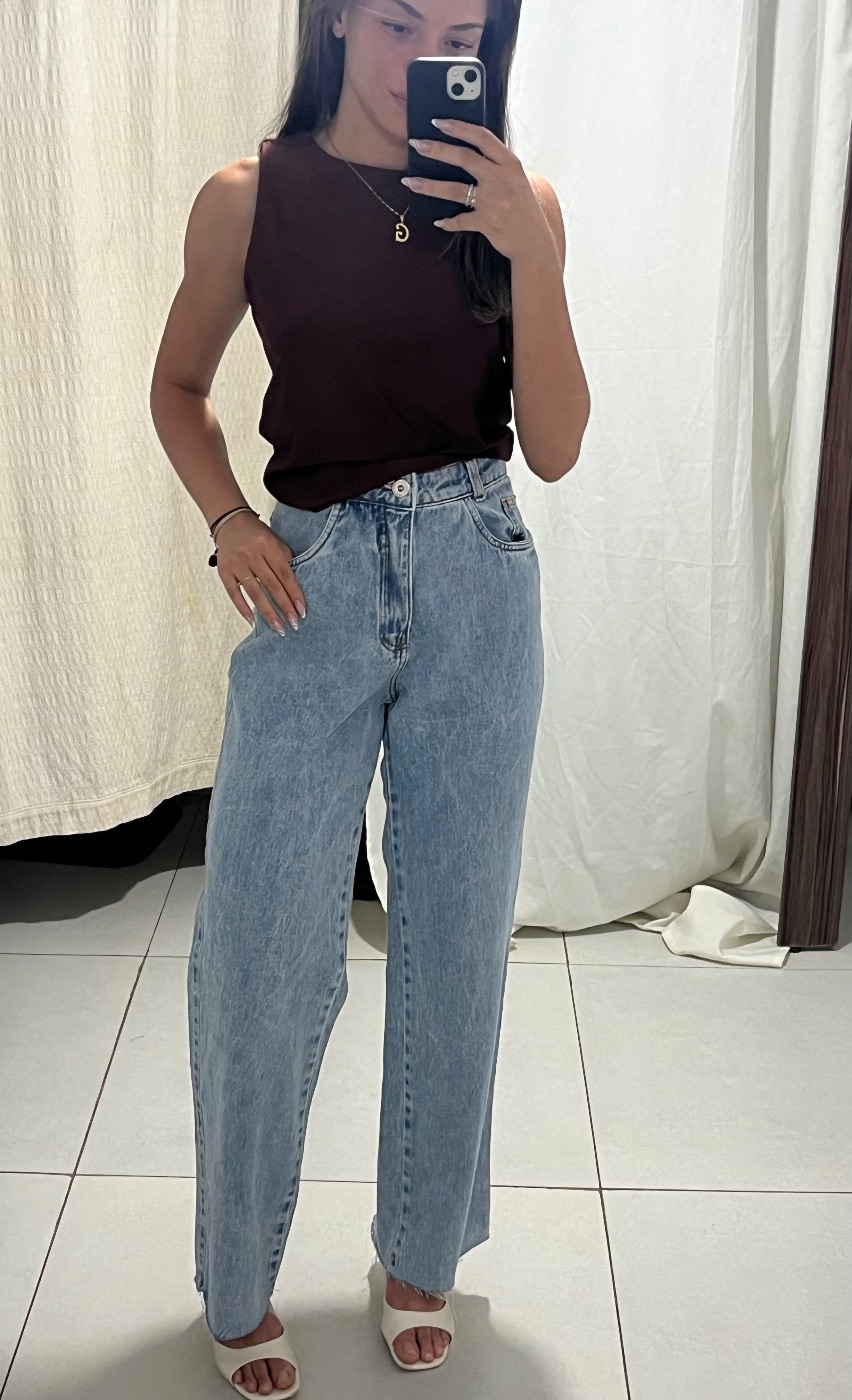 Calça Jeans Wide Leg Clássica